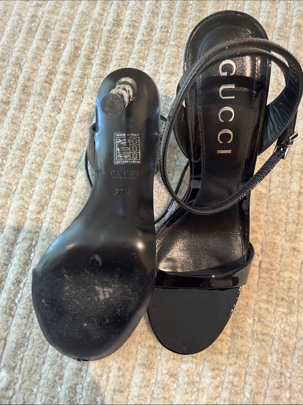 Gucci Black Patent Leather Strappy Heels with Silver-Tone Heel - Picture 4 of 4